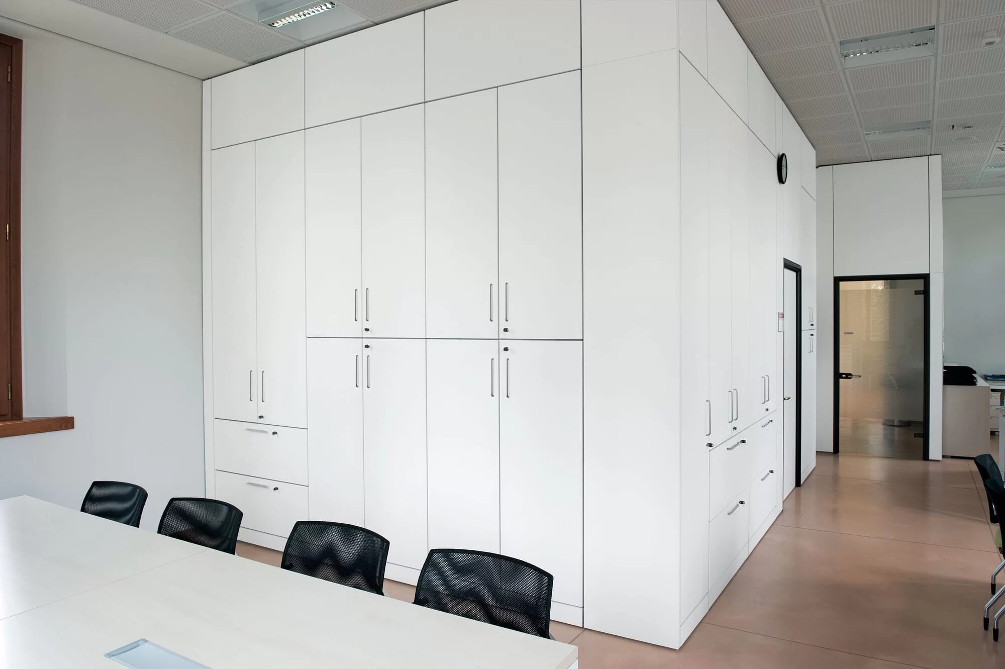 Equipped Partition Walls for Office - Frezza