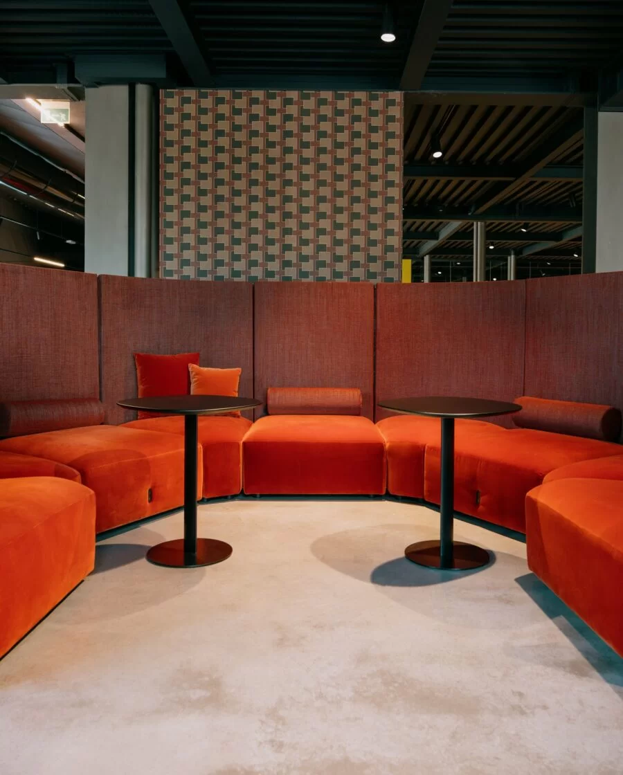 Showroom Mobilier de Bureau made in Italy - Frezza