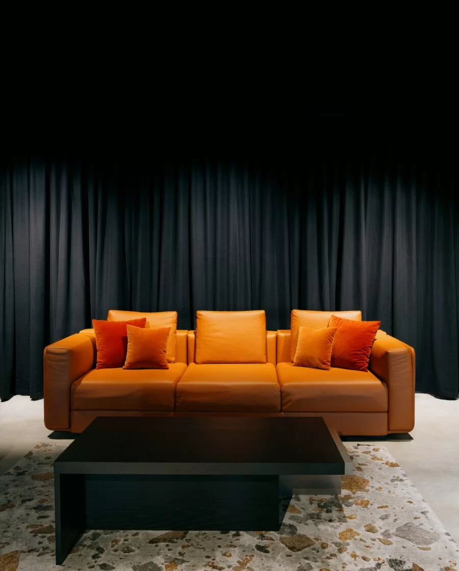 Showroom Mobilier de Bureau made in Italy - Frezza