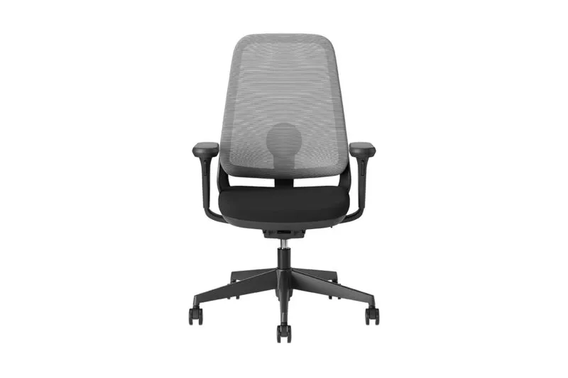 Retro della sedia ufficio ergonomica professionale Areca Mesh: telaio nero dello schienale e supporto lombare con logo Frezza