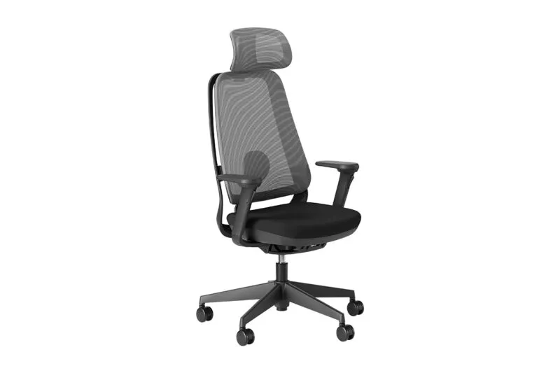 Areca Mesh vista di tre quarti: sedia ufficio con schienale grigio, supporto lombare regolabile, poggiatesta e base a cinque razze con ruote