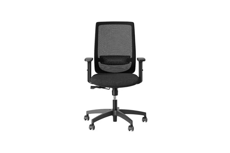 Viggo, sedia ergonomica ufficio 8 ore con schienale in rete nero, sedile imbottito nero, braccioli regolabili e base a cinque razze in nylon nero, vista frontale